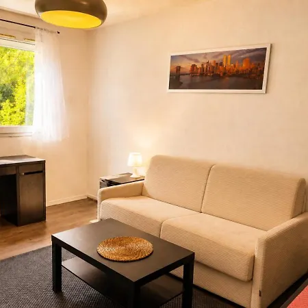 Le Pti Garonne Apartment *
